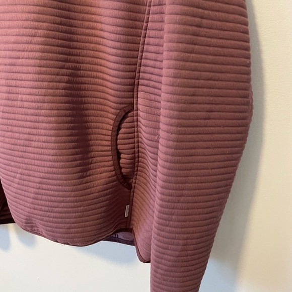 𝅺Avalanche Purple Pull Over Sweater - Picture 4 of 13